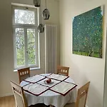 Lejlighed Ruhige&charmante Altbauwohnung