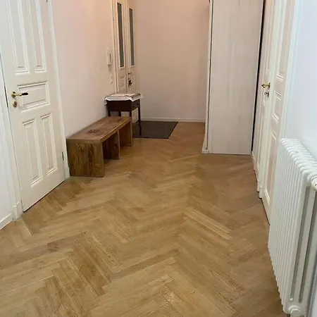 Daire Ruhige&charmante Altbauwohnung *