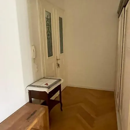 Appartement Ruhige&charmante Altbauwohnung *