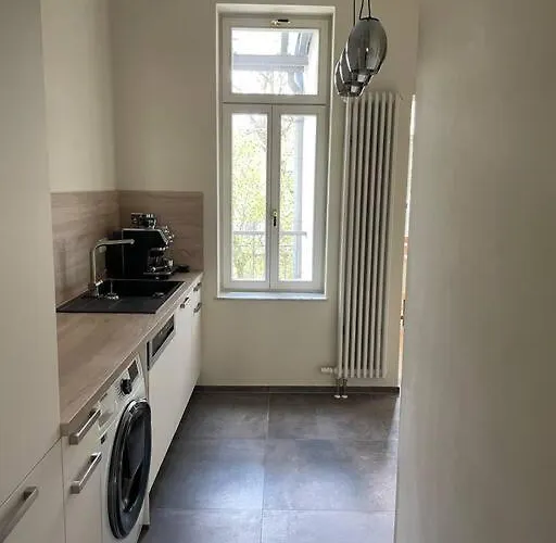 Ruhige&charmante Altbauwohnung Апартаменты